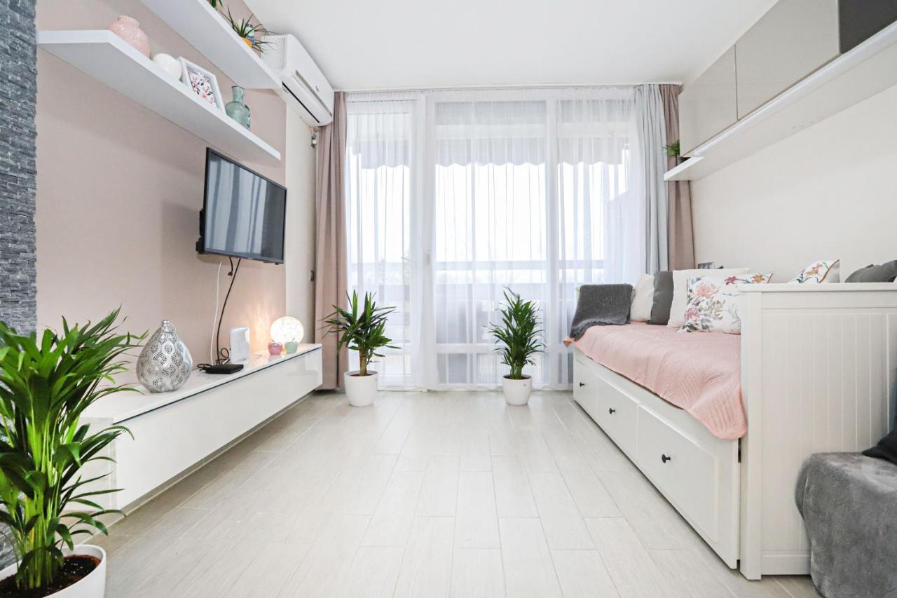 Silver Lodge Ezuestpart Apartman شيوفوك المظهر الخارجي الصورة